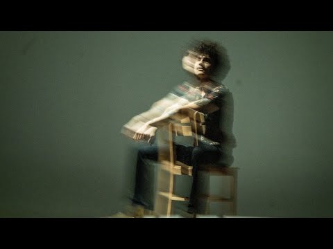 Batu Akdeniz- Sevmişim Boşuna