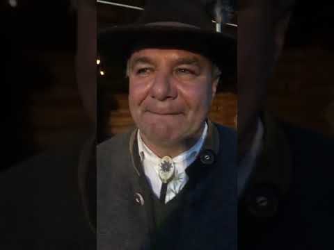 Cum petrecem de 1 Decembrie în Bucovina. Acasă la Ion Baciu, în Fundul Moldovei