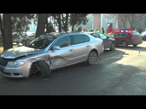 Accident cu 3 m,asini in fata politiei din Resita