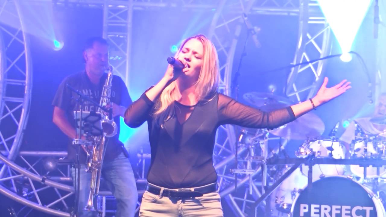 Perfect Showband