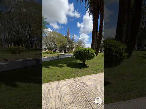 Un medio día cualquiera en GUALEGUAY, pleno centro 😴 Donde está la gente??  #entrerios #argentina