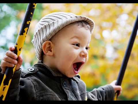 Csiga Duó Gyermekzenekar - A hintán jó  (gyerekdal, gyerekzene)