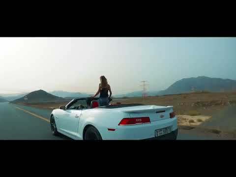 Videoclip muzical Julia White