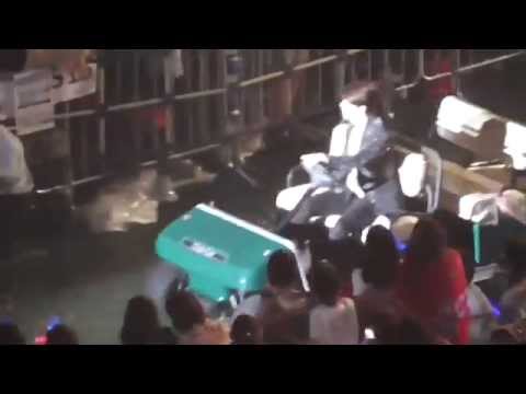 150705 smtown tokyo dome day 1: donghae driving!!!!!!