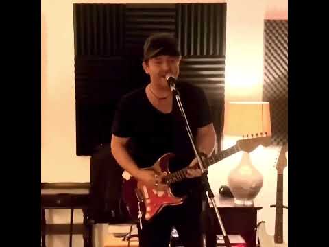 Red Slim - Everyday I Have The Blues (Live in Studio)