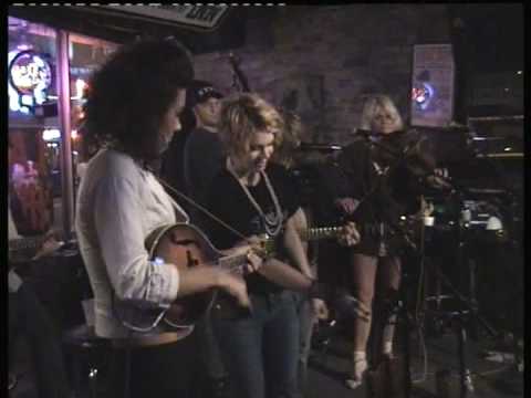 Bluegrass Band,...Jypsi.... In The Bluegrass Inn, Nashville