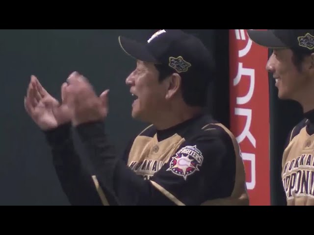 【7回表】流れを引き戻した!! ファイターズ・中田の一発でベンチも大盛り上がり!! 2016/9/22 H-F