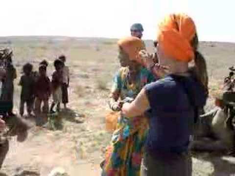 Gypsies dance rajastan jaisalmer india