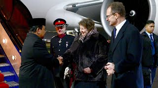  Presiden Prabowo Disambut Hangat Mahasiswa Indonesia di Inggris, Beri Spirit di Tanah Rantau