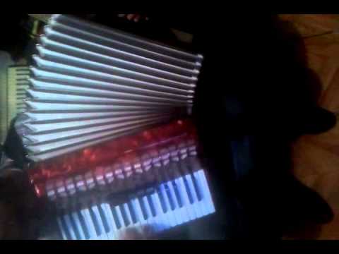efteme la acordeon