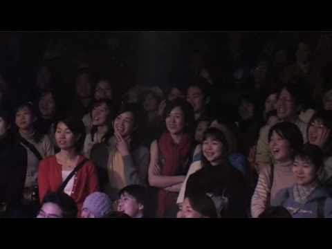 Ukulele Orchestra Go Japan!