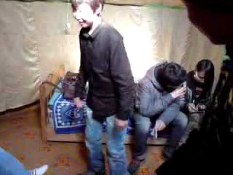 Chinguun Nyamkaa's Crew Taaz-Dance.MP4