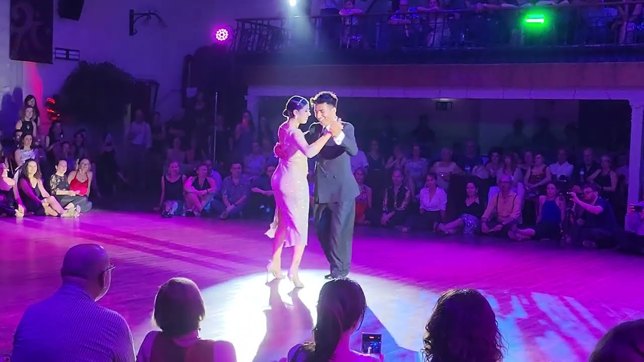 Argentine Tango: Roxana Suárez y Sebastián Achával - De Antaño