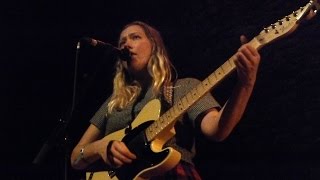 Julia Jacklin - Eastwick - Live Paris 2017