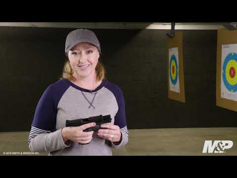 Smith & Wesson® M&P®9 SHIELD™ EZ® M2.0™ Julie Golob