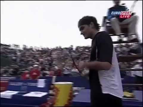 Federer concedes a Match Point vs Safin without arguing - TMC houston 2004