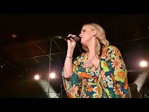 Elles Bailey & Joe Wilkins (GBR), Hallenbad Wolfsburg, 24.04.2023