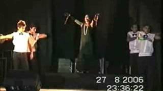 preview picture of video 'Samantha Battiato Moulin Rouge al Festival 2006 Gagliano Castelferrato'