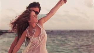 Belinda Carlisle Love never dies