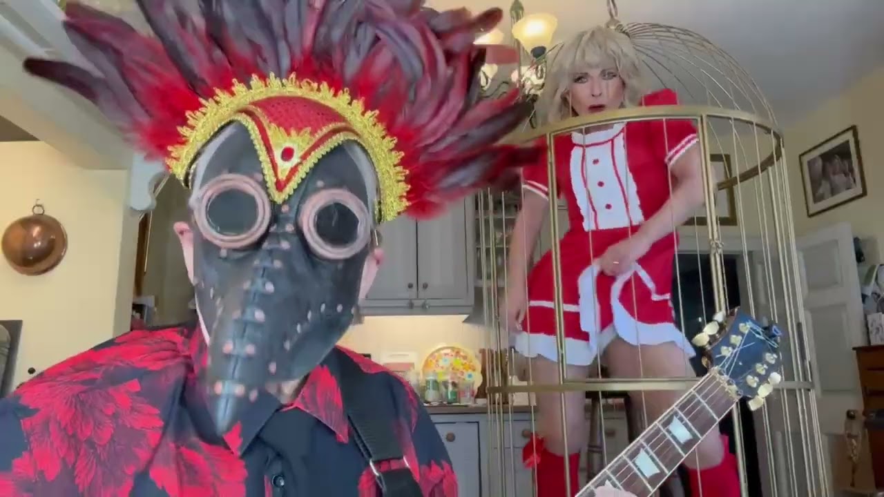 Toyah and Robert - Sunday Lunch, It's a Wild One! - YouTube