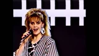 Roxanne - Give A Little Love (ARD Musikladen Eurotops Disco Rally) 2-2x-RIFE-50fps