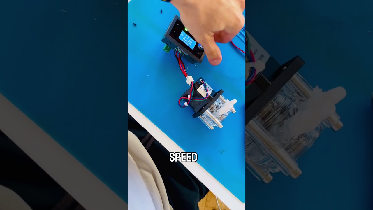 First prototype of the connection of peristaltic pump for automatic film development machine