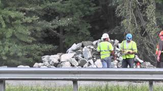 preview picture of video 'Emergency repairs route 287 in Boonton. CHECK people on the other bank @ :37'