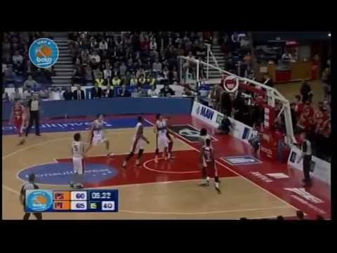 Consultinvest Pesaro Basket - Giorgio Tesi Group Pistoia: 82-86 Highlights