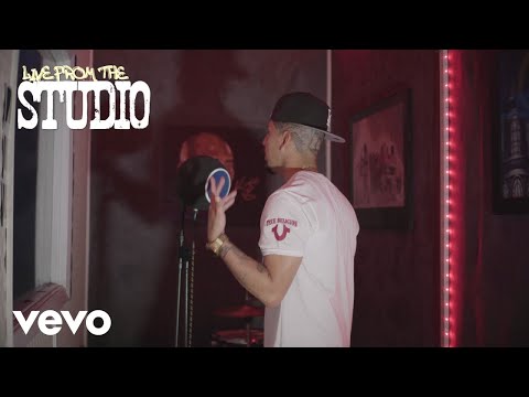 YoungFlakz18Hunnid - On The Road