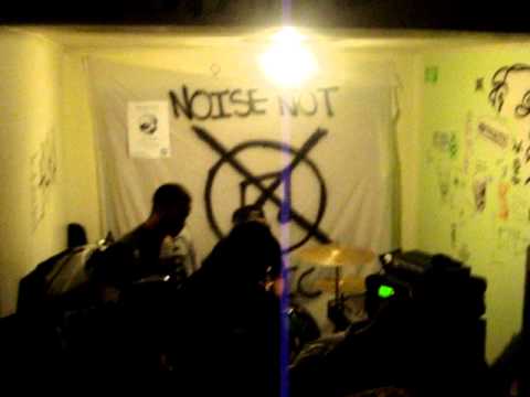 Slavedriver 1 (05/10/13 Lies And Slander Tour 3rd Ave)