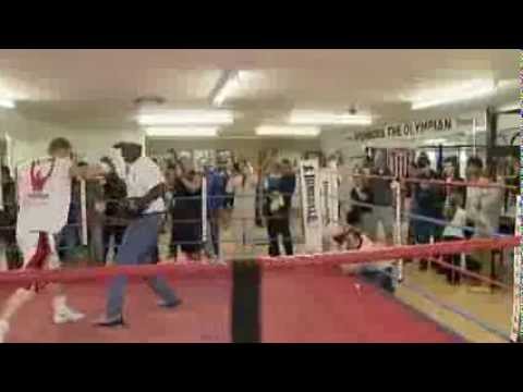 ITV News: Boxer Tony Jeffries working with Tommy Brookes in Sunderland