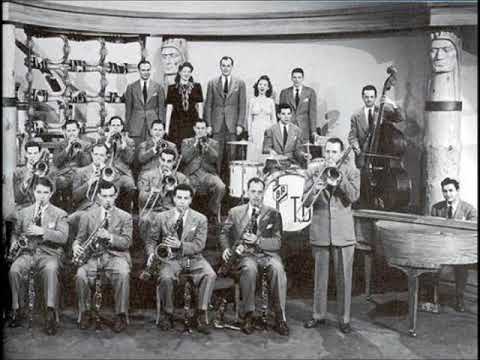 Jazz Me Blues by the Adrian Molini Quartet Should be Adrian Rollini