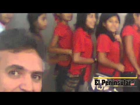 Los políticos nos pueden robar todo, menos el sentido del humor