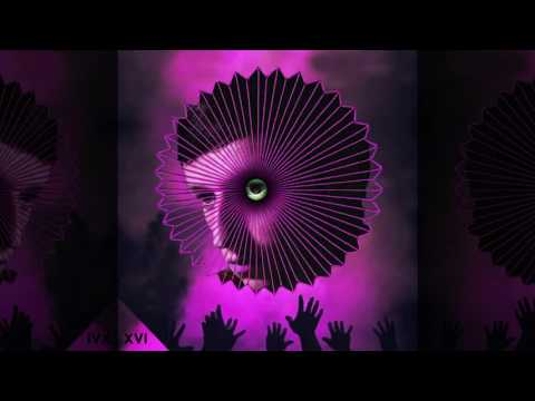 Beaches and Friends (The Twelves Radio Edit) - French Horn Rebellion vs Database