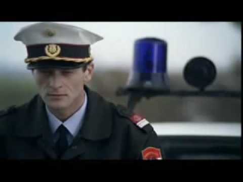 Jak pozdrowić policjanta 