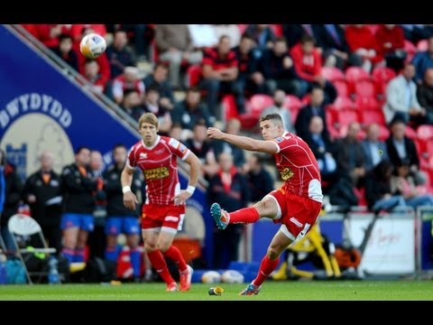 Steve Shingler Penalty from forward infringement - Scarlets v Leinster 6th Sept 2013