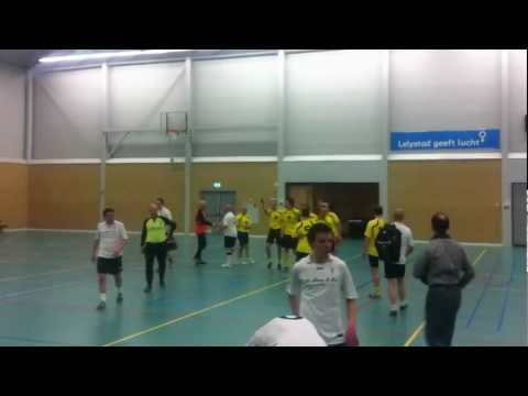 Deel 2 van kampioenschap Zvv Dynamo Lelystad 4 - Zvv Sparta Nijkerk 11 5-2.