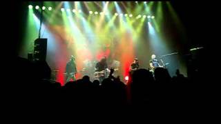 Accept - Bucketful Of Hate