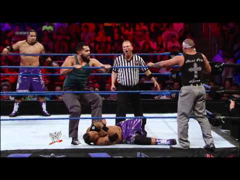 WWE Superstars 28.06.2012 - The Usos vs. Hunico & Camacho