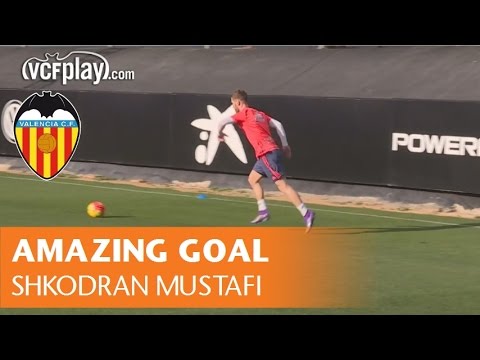 AMAZING GOAL VALENCIA CF. EL GOL IMPOSIBLE DE MUSTAFI