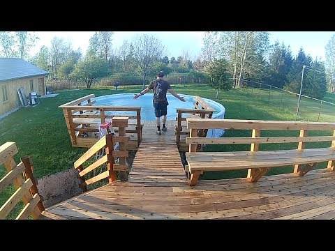 The Woodpecker Ep 139 - Deck restoration