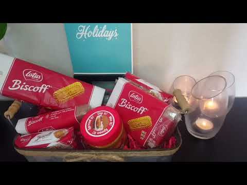 download lagu mp3 mp4 Biscoff Gifts, download lagu Biscoff Gifts gratis, unduh video klip Biscoff Gifts