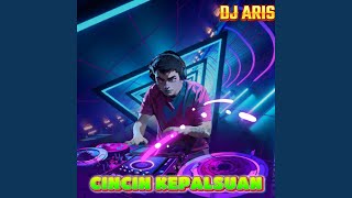 Download lagu Cincin Kepalsuan mp3