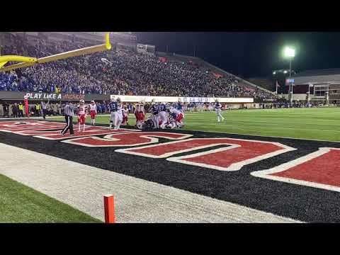 IHSA Class 7A state title football game: Wheaton North's Luke Beedle runs for a 1-yard TD