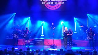 Kim Wilde - Four Letter Word (The Greatest Hits Tour) HD