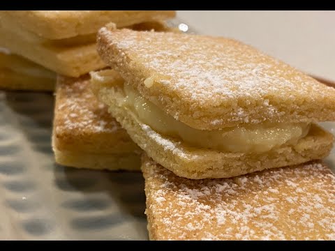 Homemade Custard Creams Biscuits
