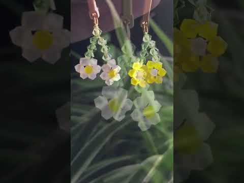 DIY 🌼 Серьги-ромашки из биконусов. Chamomile earrings.