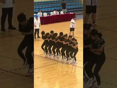 全程无变速，默契度拉满！小学生跳绳比赛，一参赛队“1分钟10人同步跳”258次夺冠！