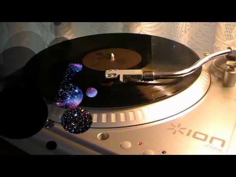 Bella Dalena and Limits Beyond - The Marketts (WB)1964