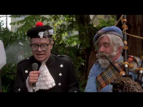 So I Married An Axe Murderer: Piper Down...